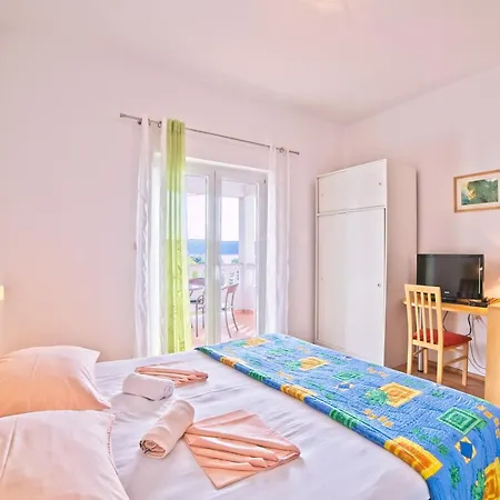And By The Sea - Gonar, Rab - 16761 Maison d'hôtes 3*