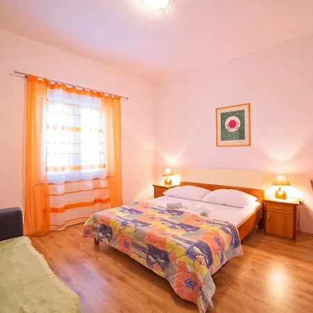 Gostinjska kuća And By The Sea - Gonar, Rab - 16761 Supetarska Draga