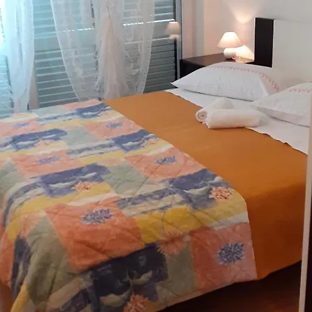 Gostinjska kuća And By The Sea - Gonar, Rab - 16761 3*