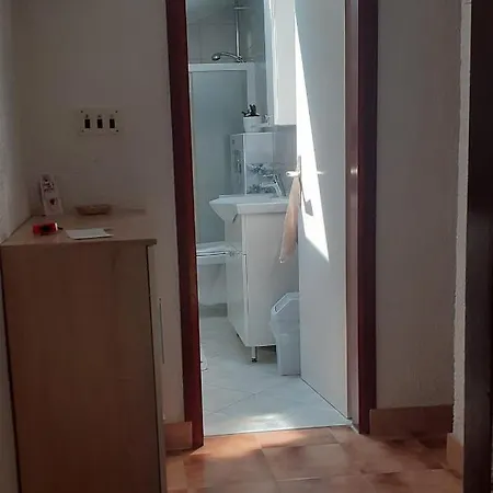 And By The Sea - Gonar, Rab - 16761 Gostinjska kuća Supetarska Draga