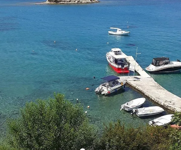And By The Sea - Gonar, Rab - 16761 Supetarska Draga